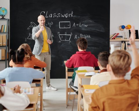 Modern Teacher